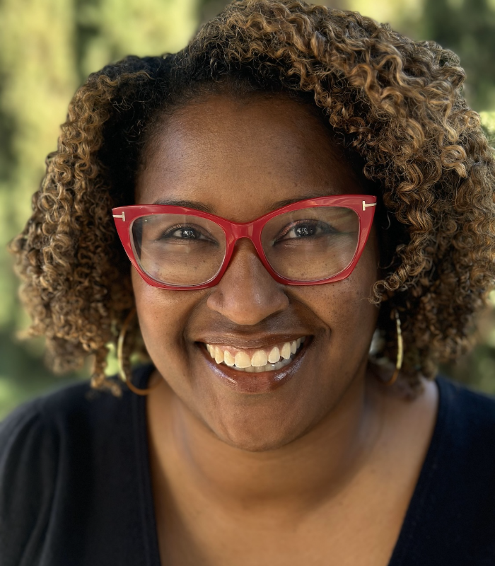 Portrait of Alexis Laing.